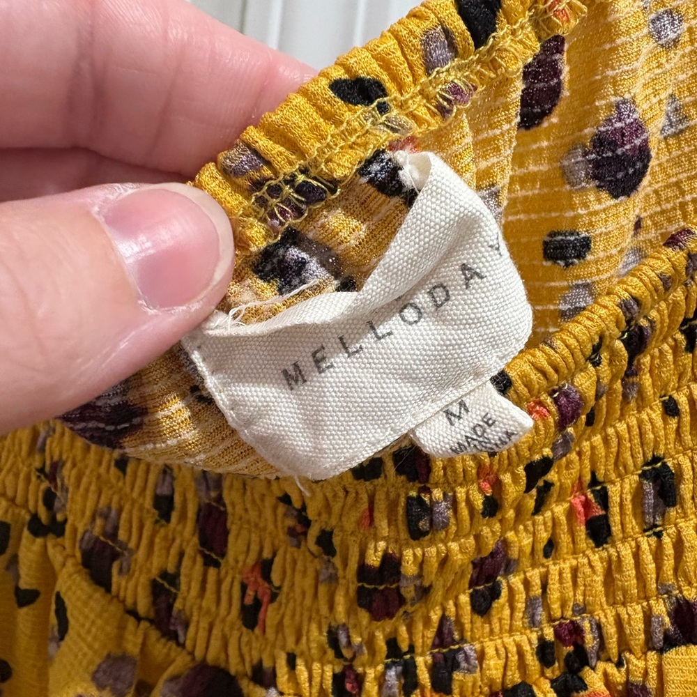 MELLODAY Yellow Animal Print Blouse - Picture 2 of 5